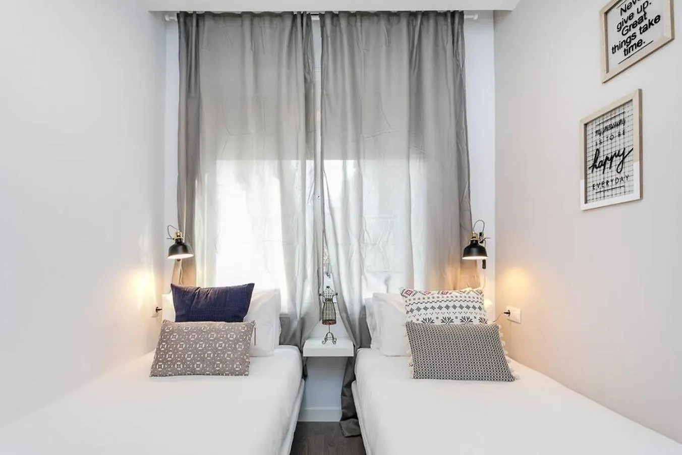 3 Bdr&Terrace Close To Subway L'Hospitalet de Llobregat Appartamento